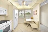 2902 Victoria Cir in Coconut Creek, FL - Building Photo - Building Photo