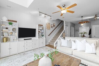 444 S Blount St, Unit 102 in Raleigh, NC - Building Photo - Building Photo