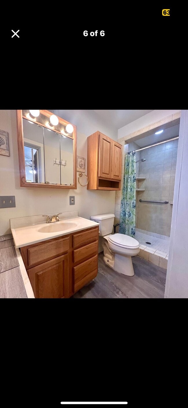 property at 17 Fonda Ave