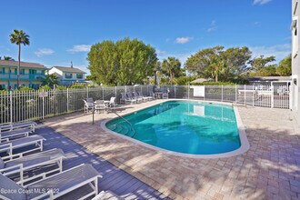 425 Buchanan Ave in Cape Canaveral, FL - Building Photo - Building Photo