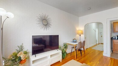 90 Kilsyth Rd in Boston, MA - Building Photo - Building Photo