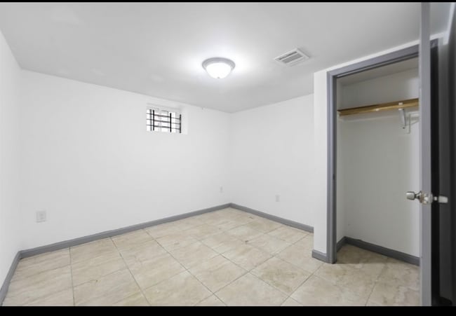 904 S 18th St in Newark, NJ - Building Photo - Building Photo