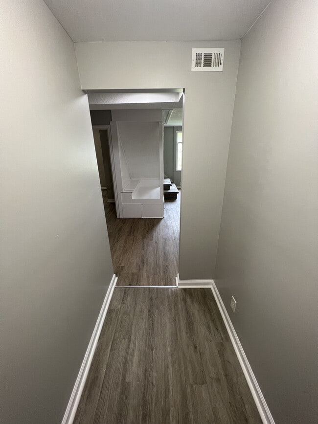 315 E Park Dr in Tonawanda, NY - Building Photo - Building Photo