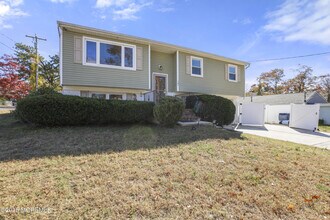 701 Beach Ave in Beachwood, NJ - Building Photo - Building Photo