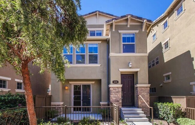 1819 Lavender Ln in Chula Vista, CA - Building Photo - Building Photo