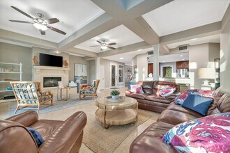 6406 Gulf Dr in Holmes Beach, FL - Building Photo - Building Photo