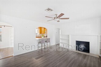 725 35th St N in St. Petersburg, FL - Building Photo - Building Photo