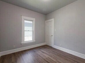 453 Water St in Joliet, IL - Building Photo - Building Photo