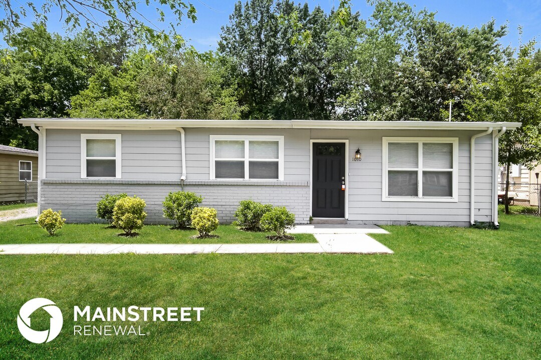 1010 Wingate St in Murfreesboro, TN - Foto de edificio