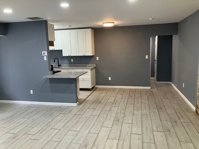 6 Kiowa Ct, Unit 6 Kiowa Court in Coram, NY - Building Photo - Building Photo