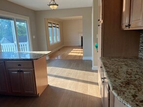 24 Edwin Ln in Thomaston, CT - Building Photo - Building Photo