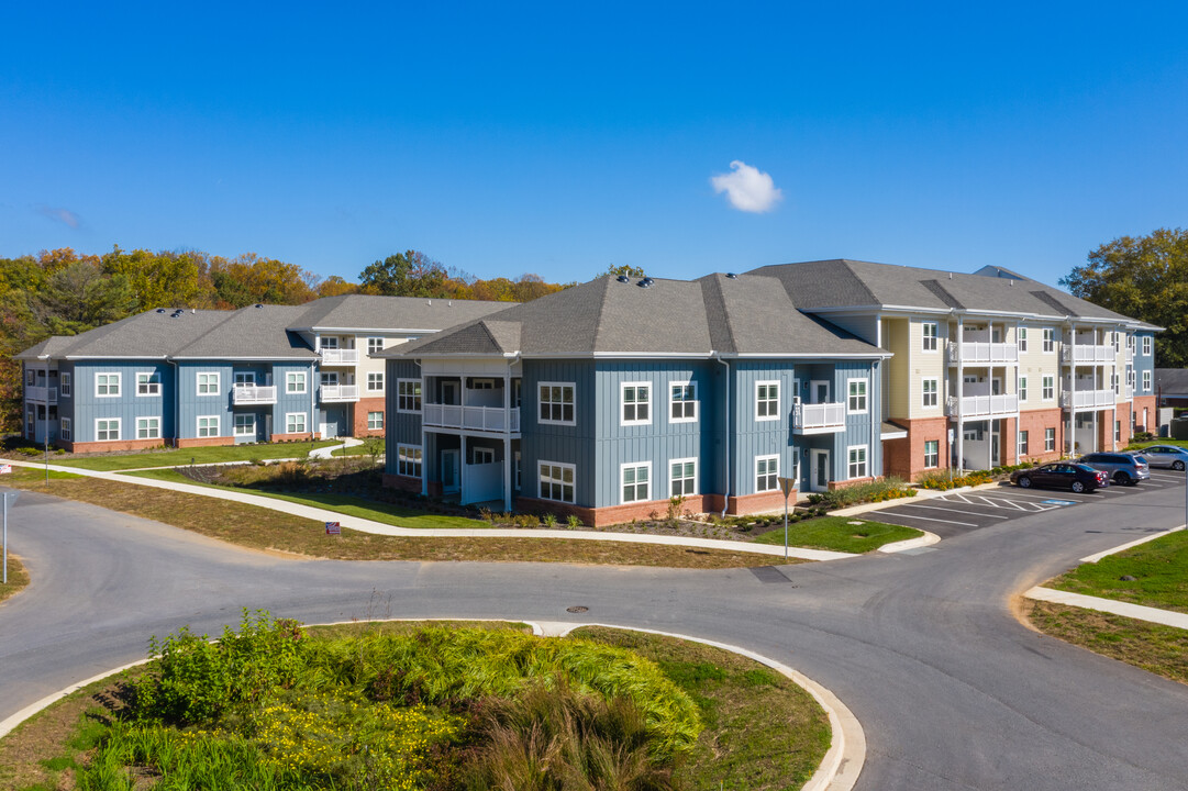 Homes on Quaker Lane in Sandy Spring, MD - Building Photo