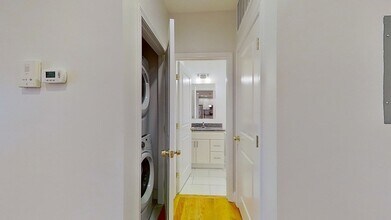 15 Dana Ave-Unit -5 in Boston, MA - Building Photo - Building Photo