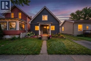 232 Grey St in Brantford, ON - Building Photo