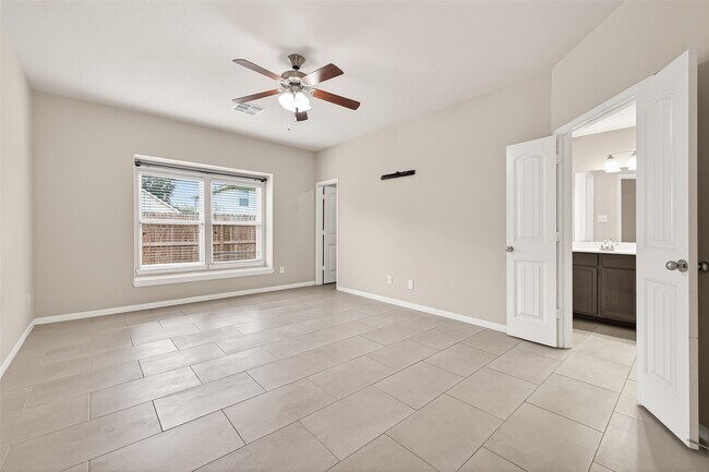 property at 19339 Vermillion Ct