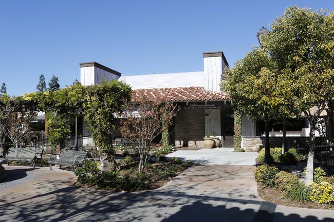 Apartamentos Alquiler en Canyon Crest, CA