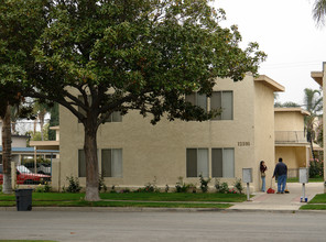 12591 Sunswept Ave in Garden Grove, CA - Building Photo - Primary Photo