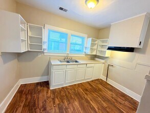 328 Hodges St in Memphis, TN - Building Photo - Building Photo