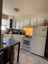 2122 Haven Cir, Unit 1 in Lenoir, NC - Foto de edificio - Building Photo