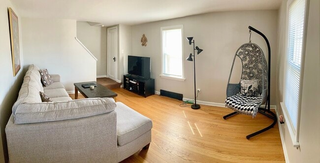 144 Oak St in Baden, PA - Foto de edificio - Building Photo