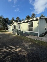 63626 S Barview Rd in Coos Bay, OR - Building Photo