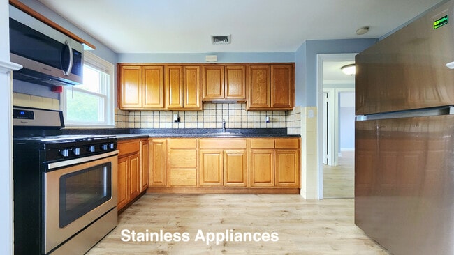 63 Hamilton Ave, Unit 2