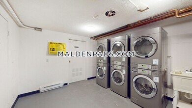 525 Highland Ave, Unit 27 in Malden, MA - Building Photo - Building Photo