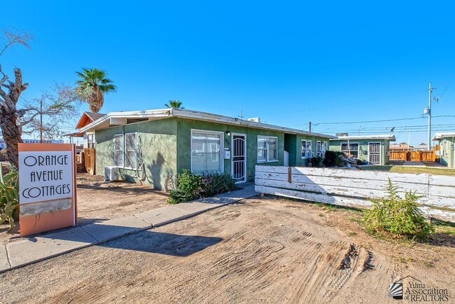 678 S Orange Ave in Yuma, AZ - Building Photo - Building Photo
