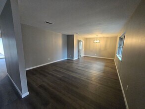 2012 Ebbtide Ln in Dallas, TX - Building Photo - Building Photo