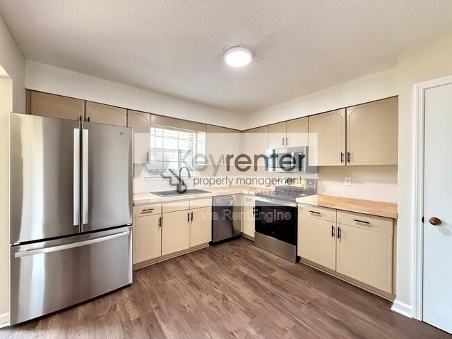 8225 Cavan Cir in Chattanooga, TN - Building Photo - Building Photo