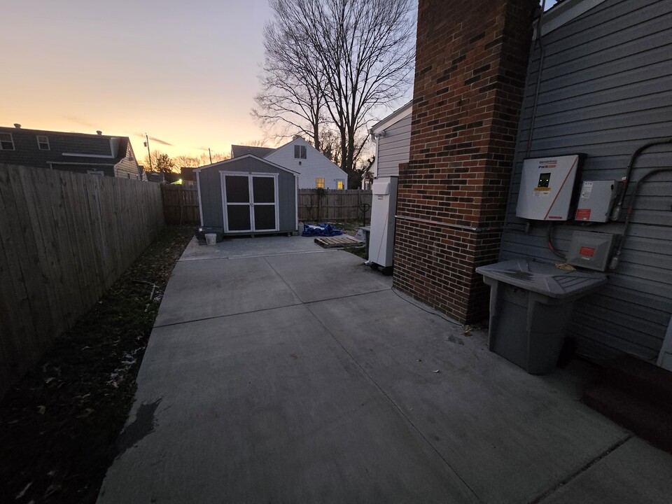 709 Maryland Ave in Hampton, VA - Building Photo