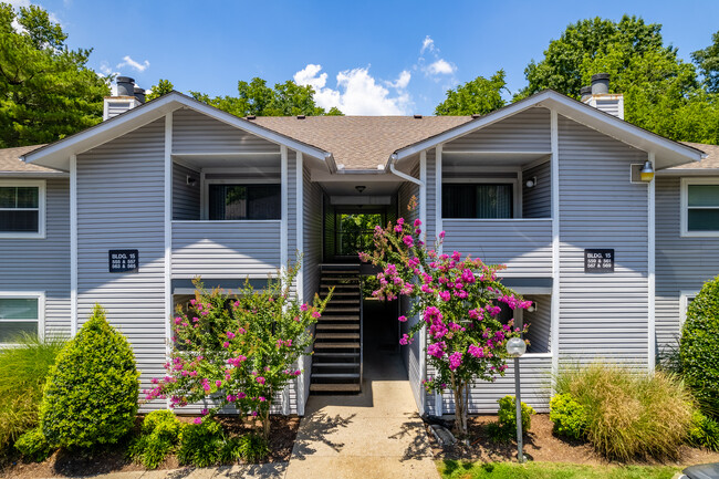 The Villages Apartment Homes in Antioch, TN - Foto de edificio - Building Photo