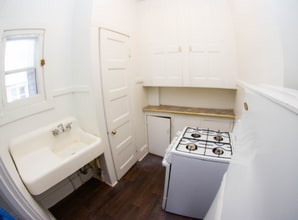 312 Woodward Ave in Kalamazoo, MI - Building Photo - Building Photo