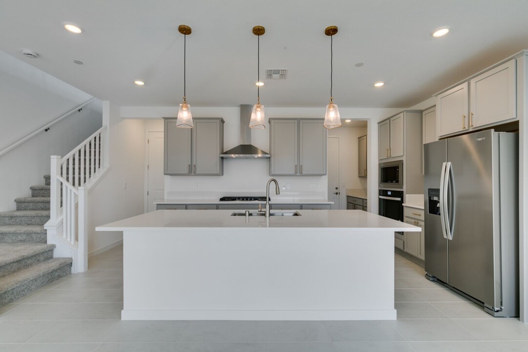 11373 Obelisk Ave in Las Vegas, NV - Building Photo