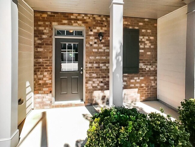 206 Madison Ave in Acworth, GA - Building Photo - Building Photo