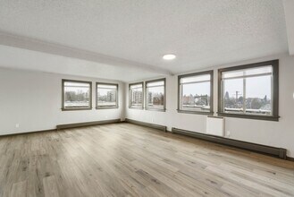 16 N Broadway St in Tacoma, WA - Building Photo - Building Photo