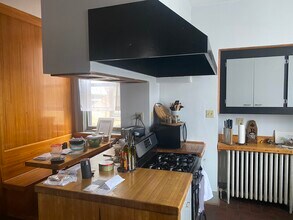 430 Ludlow Ave, Unit 1 in Cincinnati, OH - Building Photo - Building Photo