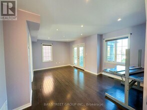 216 Equator Crescent in Vaughan, ON - Building Photo - Building Photo