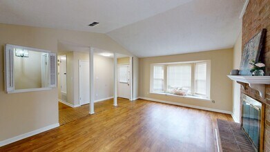 710 Old Creek Rd in Prattville, AL - Building Photo - Building Photo