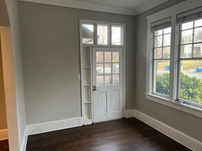 1170 Monroe Dr NE, Unit Apartment B in Atlanta, GA - Building Photo - Building Photo