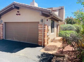 520 Jordan Rd in Sedona, AZ - Building Photo