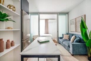 317 E 78th St in New York, NY - Building Photo