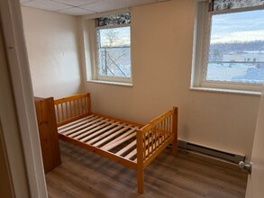 15 S Stewart St in Blairsville, PA - Foto de edificio - Building Photo