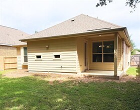 13424 Hymeadow Cir in Austin, TX - Building Photo - Building Photo