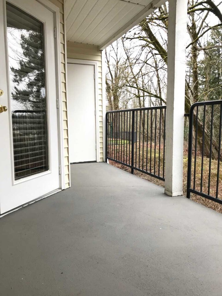 Glacier View Troutdale, OR Apartments