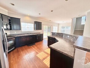 290 Willow Oak Dr in Richmond Hill, GA - Building Photo - Building Photo