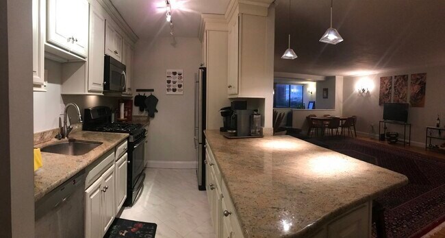 property at 8 Whittier Pl