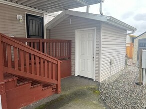 1200 Lincoln St in Bellingham, WA - Building Photo - Building Photo