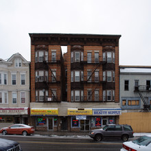 491 Clinton Ave in Newark, NJ - Building Photo - Building Photo