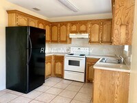 800 W Bronze Dr, Unit 2 photo'